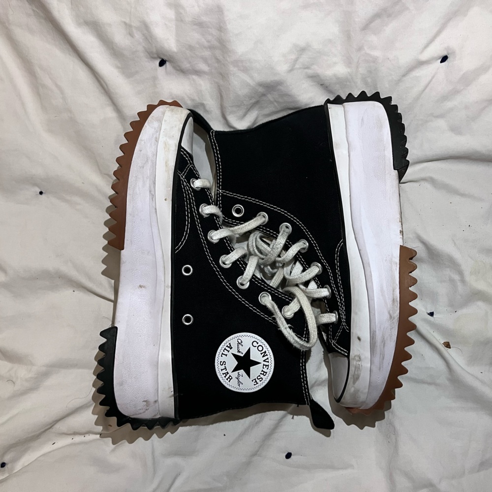 Run Star Hikes lugged converse| Black and white| 6.5 W - Picture 2 of 4